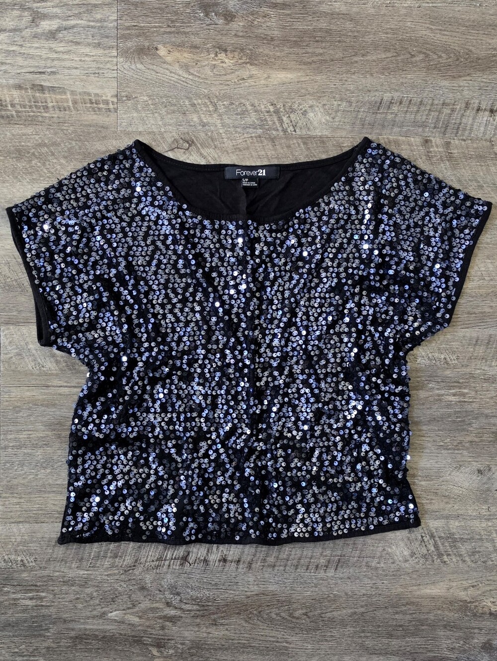 Forever 21 Cropped Sequin Top
